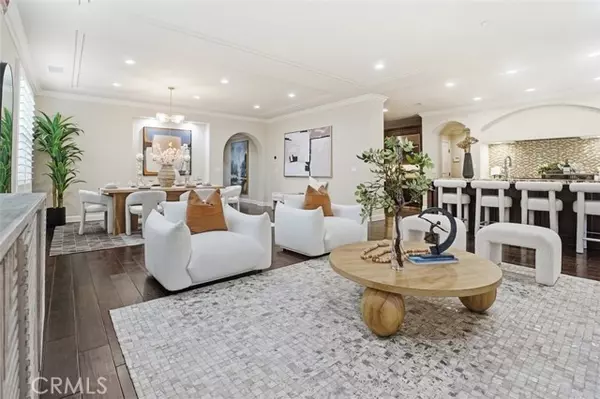 Irvine, CA 92620,65 Rolling Green