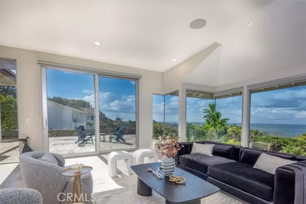 Laguna Beach, CA 92651,2615 Temple Hills
