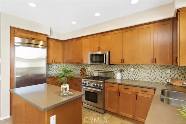 Irvine, CA 92618,23 Crosspointe