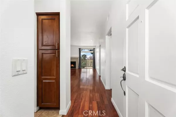 Laguna Niguel, CA 92677,60 Campton