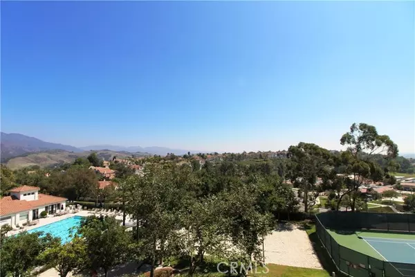 Lake Forest (el Toro), CA 92679,19322 Brushwood Lane