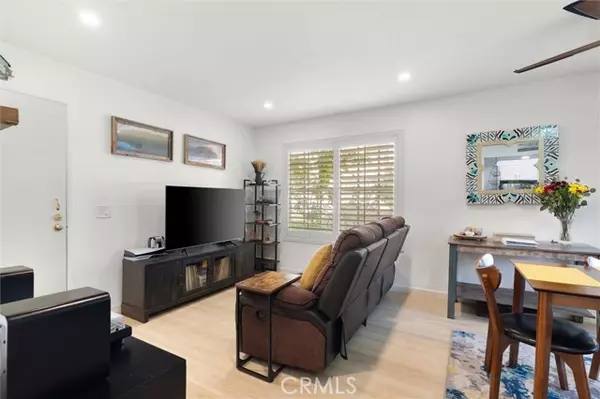 Mission Viejo, CA 92691,26156 La Real #C