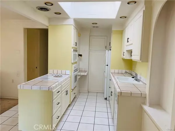 Laguna Woods, CA 92637,2276 VIA MARIPOSA EAST #R