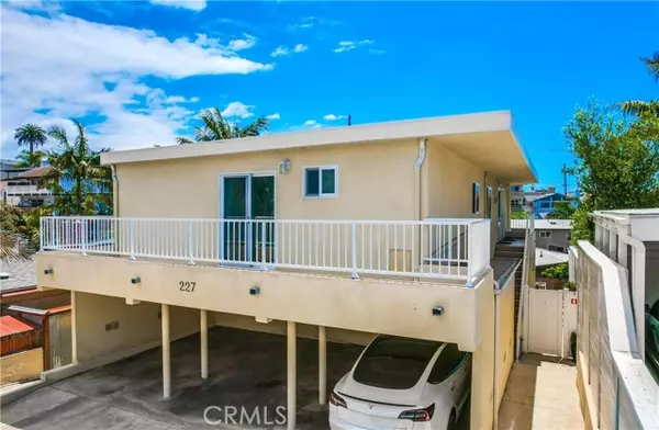 San Clemente, CA 92672,227 W Canada #2