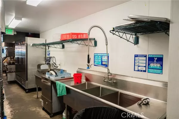 Fountain Valley, CA 92708,18912 Brookhurst