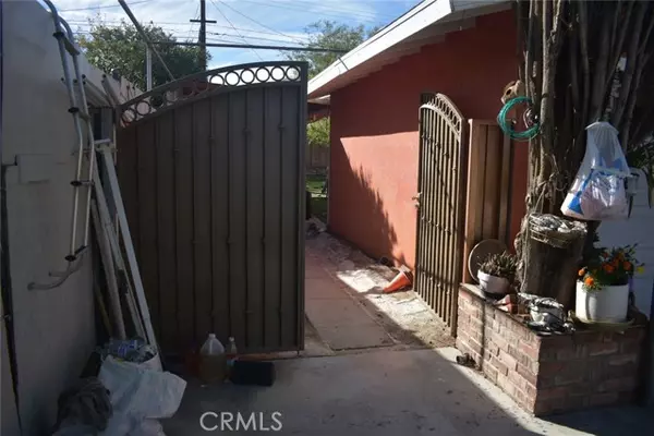 Palmdale, CA 93550,38251 Lisman