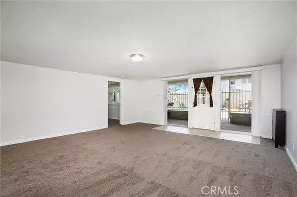 Seal Beach, CA 90740,201 Ocean Avenue #11