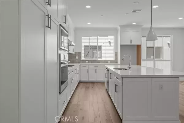 Carlsbad, CA 92008,2524 Elderberry Lane