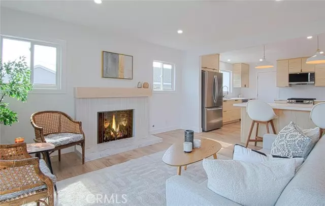 Placentia, CA 92870,4882 Kermath St.