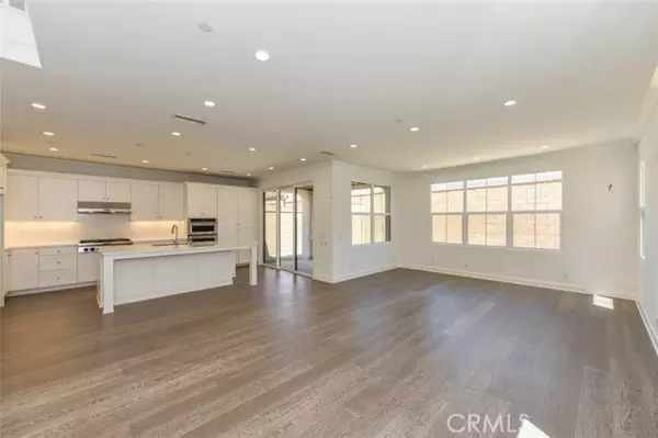 Irvine, CA 92620,110 tartan