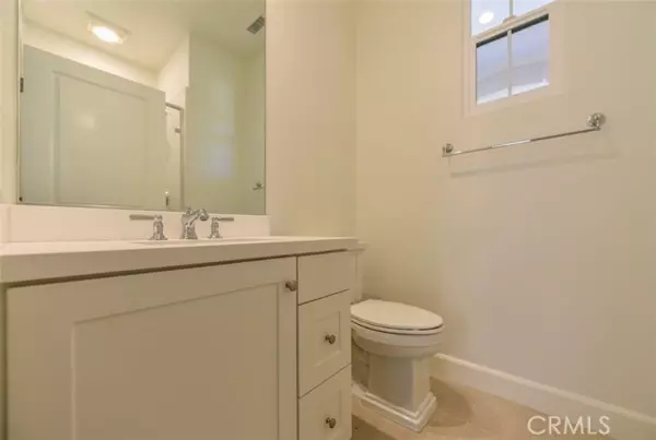 Irvine, CA 92620,110 tartan