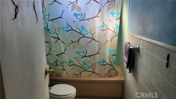 Azusa, CA 91702,5724 N Galanto