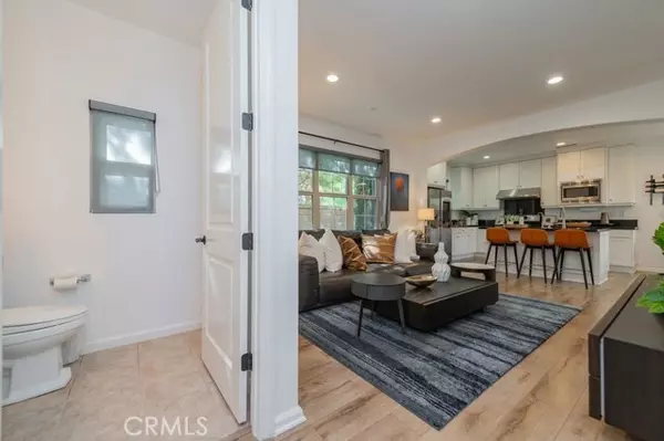 Irvine, CA 92618,246 Firefly