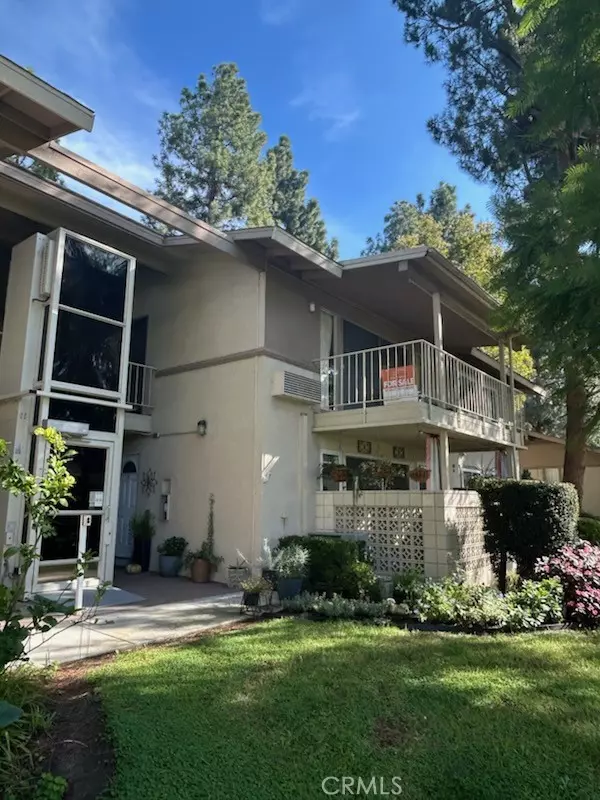 Laguna Woods, CA 92637,271 Avenida Sevilla #O