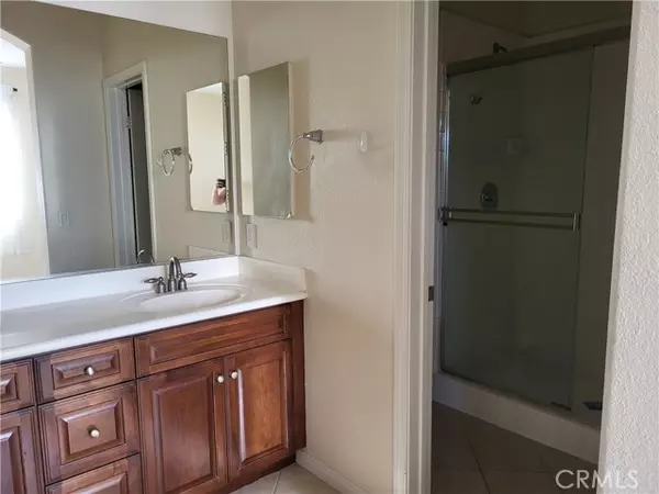 Irvine, CA 92620,64 Shadowplay