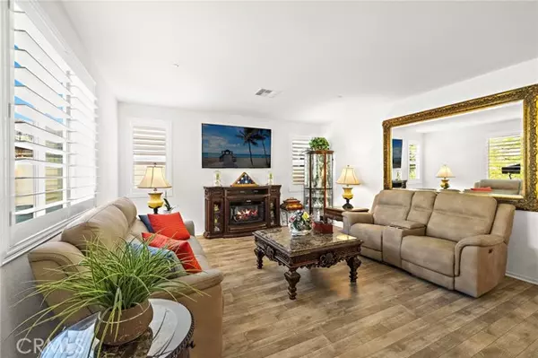 Corona, CA 92883,11662 Starlily Court