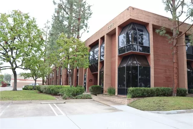 Laguna Hills, CA 92653,23276 S Pointe Drive