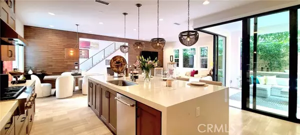 Lake Forest (el Toro), CA 92630,178 Pinnacle Dr