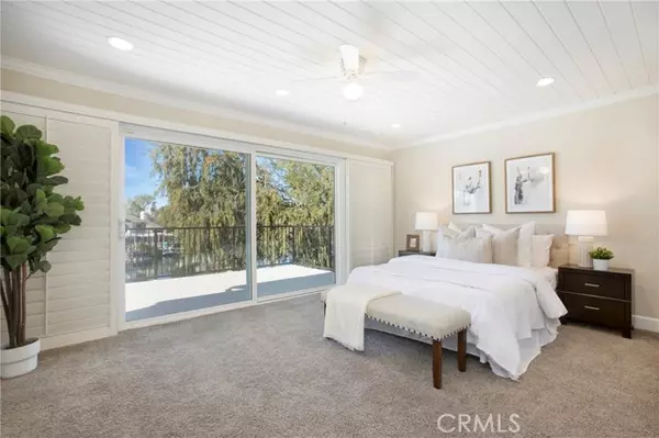 Lake Forest (el Toro), CA 92630,22631 Spring Lake