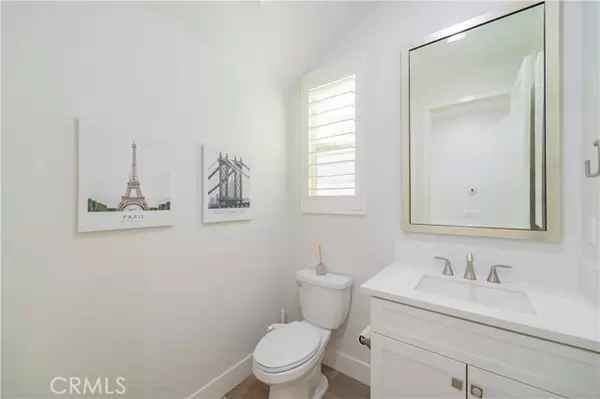 Irvine, CA 92618,53 Lunar