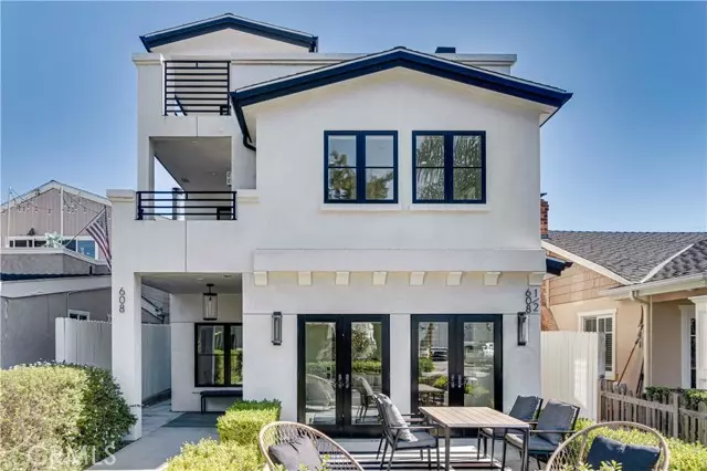 Corona Del Mar (newport Beach), CA 92625,608 Heliotrope