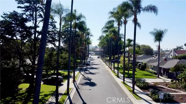 Orange, CA 92868,132 N Jewell