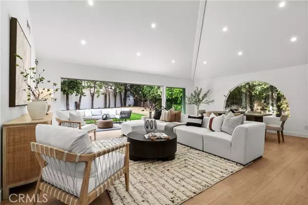 Costa Mesa, CA 92626,2055 Calvert Avenue