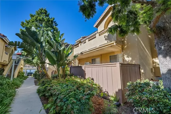 78 Costero Aisle #301, Irvine, CA 92614