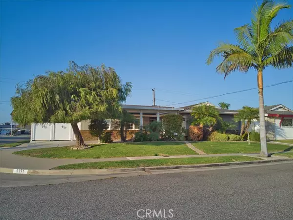 Huntington Beach, CA 92647,6091 DUNDEE Drive