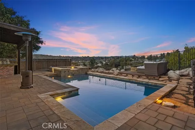 San Diego, CA 92117,3294 Atari Court