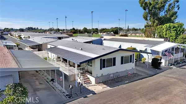 Buena Park, CA 90620,6741 Lincoln Avenue #32