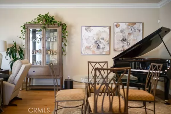 Huntington Beach, CA 92646,8438 Hibiscus