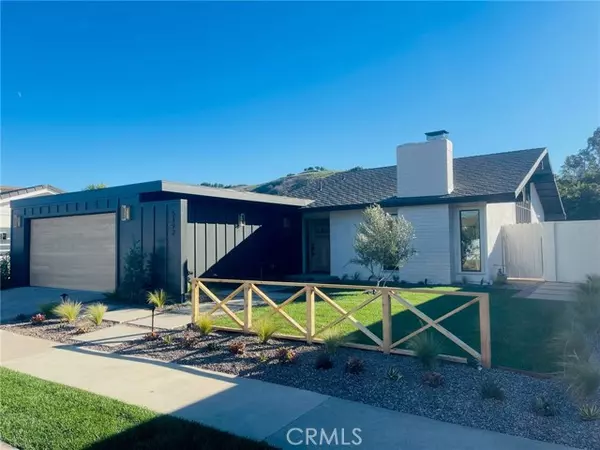 5392 Sierra Roja Road, Irvine, CA 92603