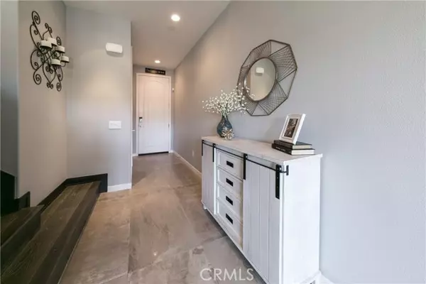 Lake Forest (el Toro), CA 92630,308 Finch