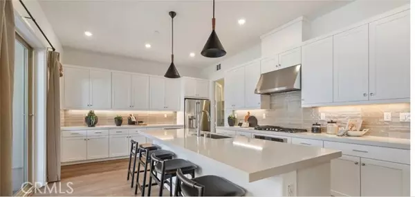 Montebello, CA 90640,1155 Walnut Terrace