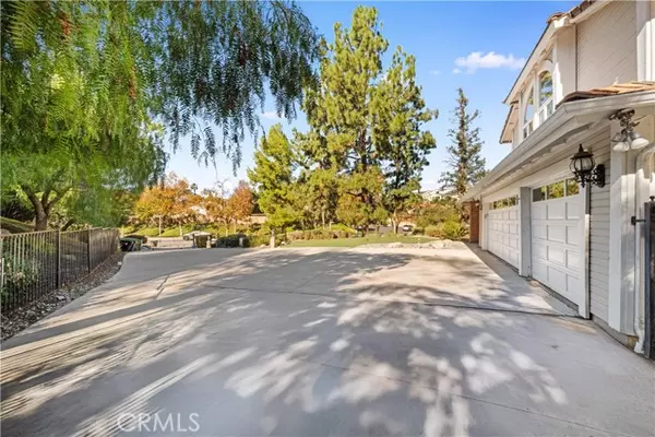 Yorba Linda, CA 92887,4800 Via Del Agua