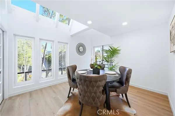 Brentwood, CA 90049,11601 Montana #7