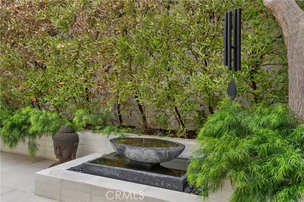 Corona Del Mar (newport Beach), CA 92625,319 Jasmine