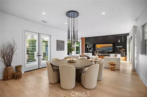 Irvine, CA 92620,51 Fenway