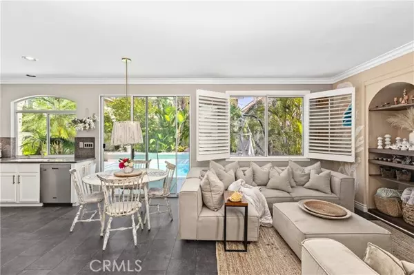 Westminster, CA 92683,13668 Kingsbridge