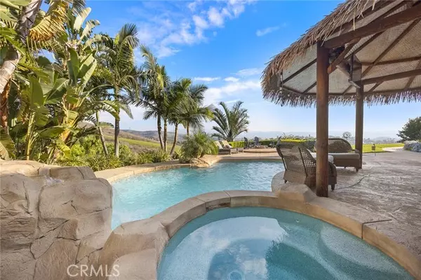 Yorba Linda, CA 92886,3871 Crest