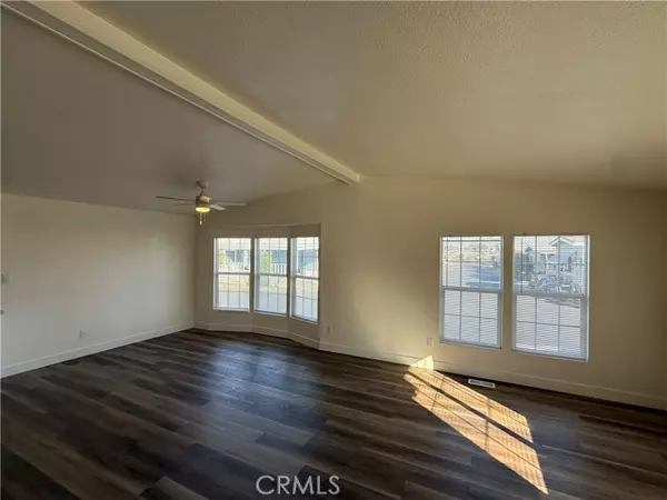 Huntington Beach, CA 92647,7850 Slater Avenue #99