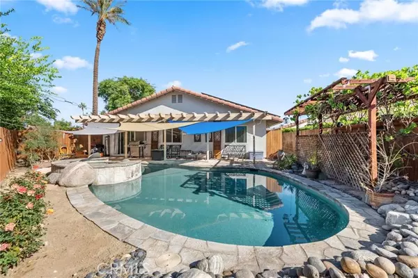 40472 Periwinkle Court, Palm Desert, CA 92260