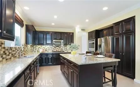 Trabuco Canyon, CA 92679,4 Saint Annes