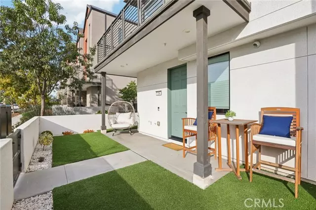 Irvine, CA 92618,156 Keeper