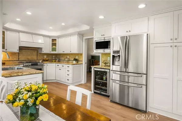 Irvine, CA 92614,7 Whispering Wind