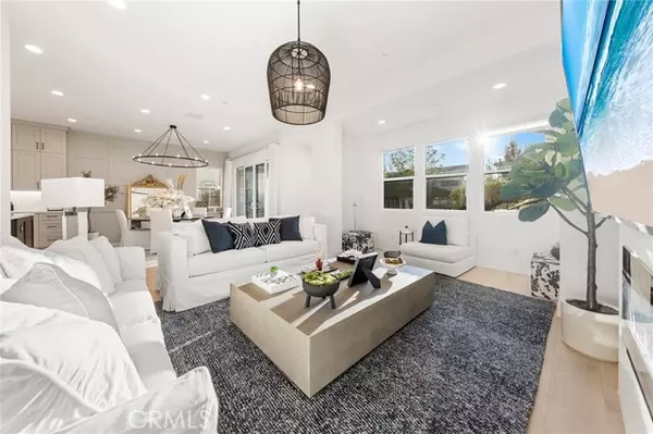 Irvine, CA 92618,134 Aspect