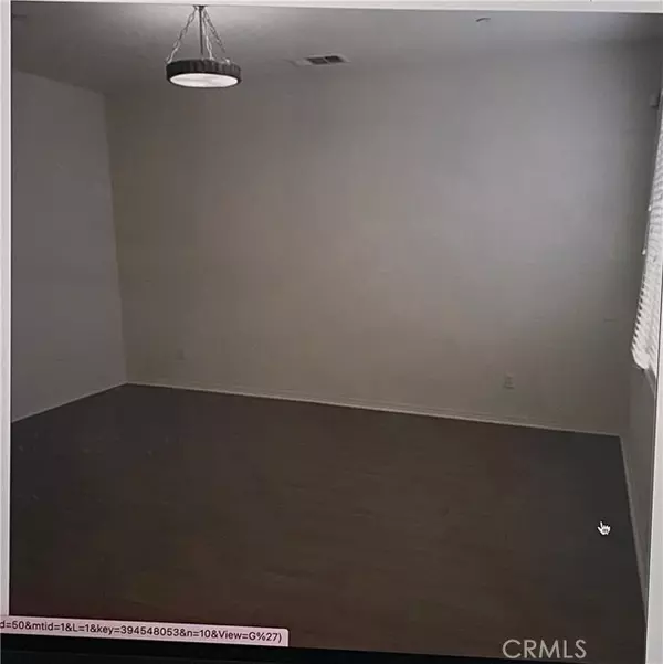 Buena Park, CA 90621,7032 Estrella