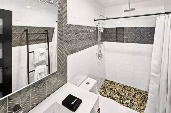 Big Bear Lake, CA 92315,43000 Clover #22