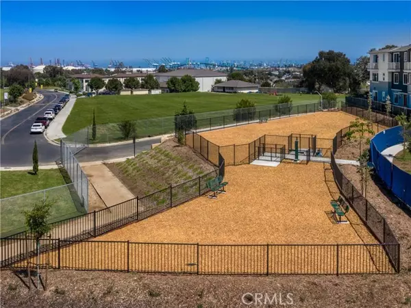 San Pedro (los Angeles), CA 90732,1493 Skyline Lane